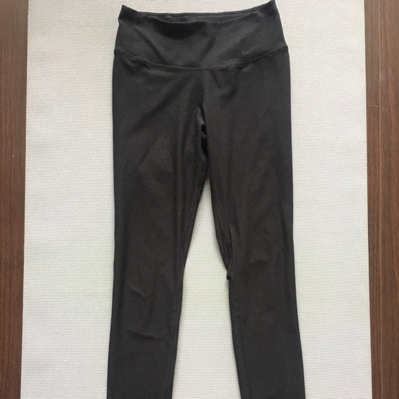 Nike ‘Legendary’ Dri-Fit Training Tights Leggings - Picture 2 of 7